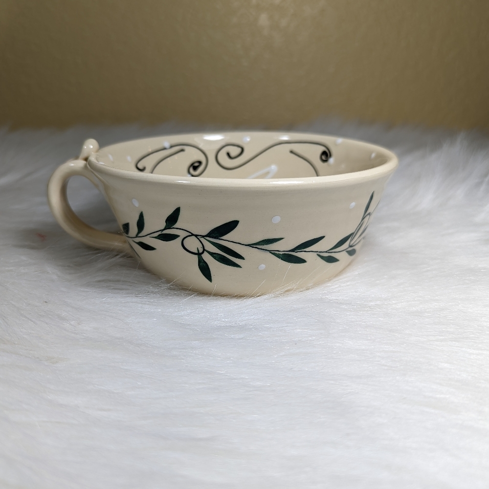 Vintage Studio Art Pottery Soup Bowl Christmas Snowman Hand Painted Signed Dated - Picture 5 of 6